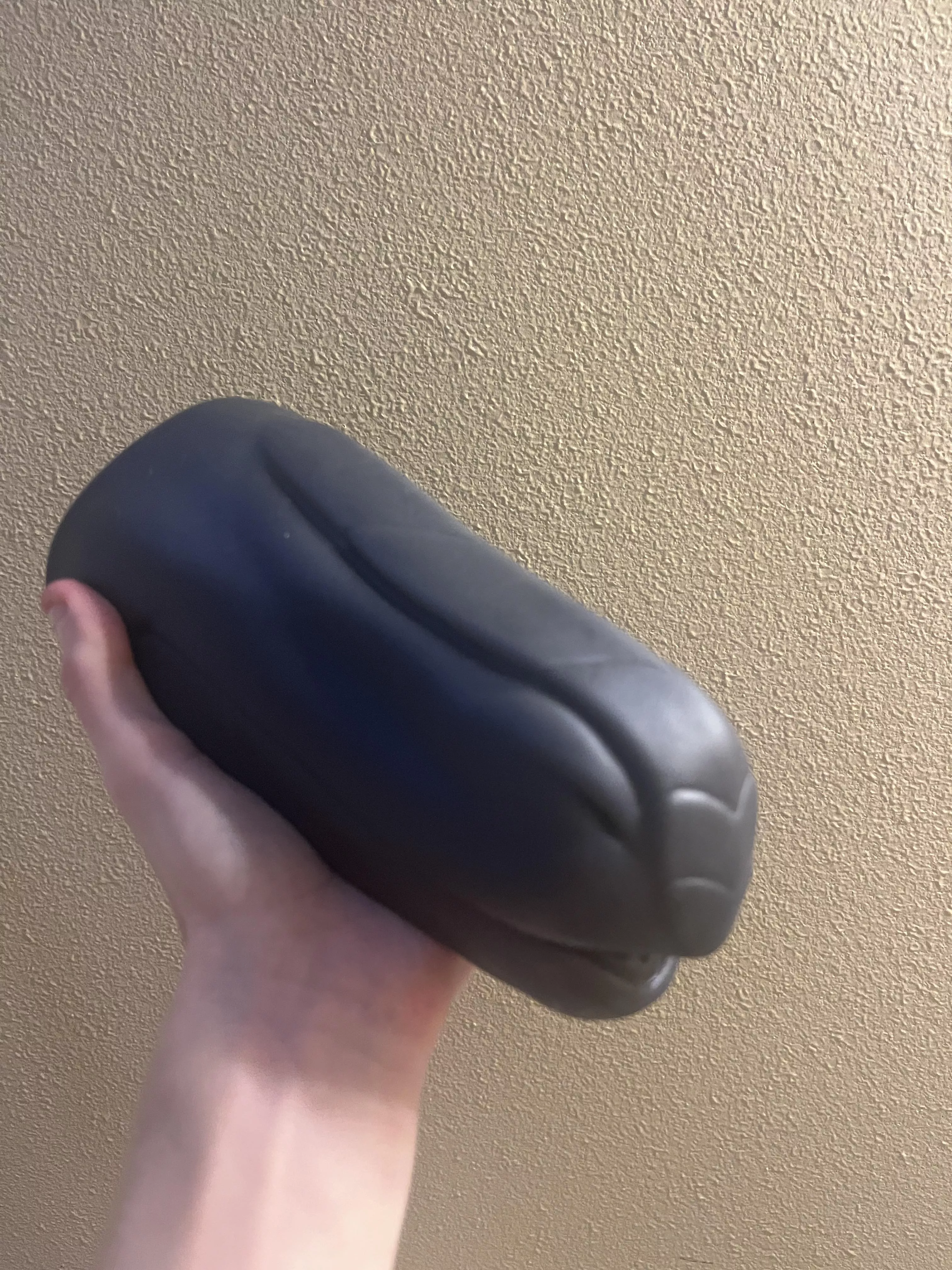 Here is my Janine Muzzle in Dark blue. So pretty and man does she feel good too!