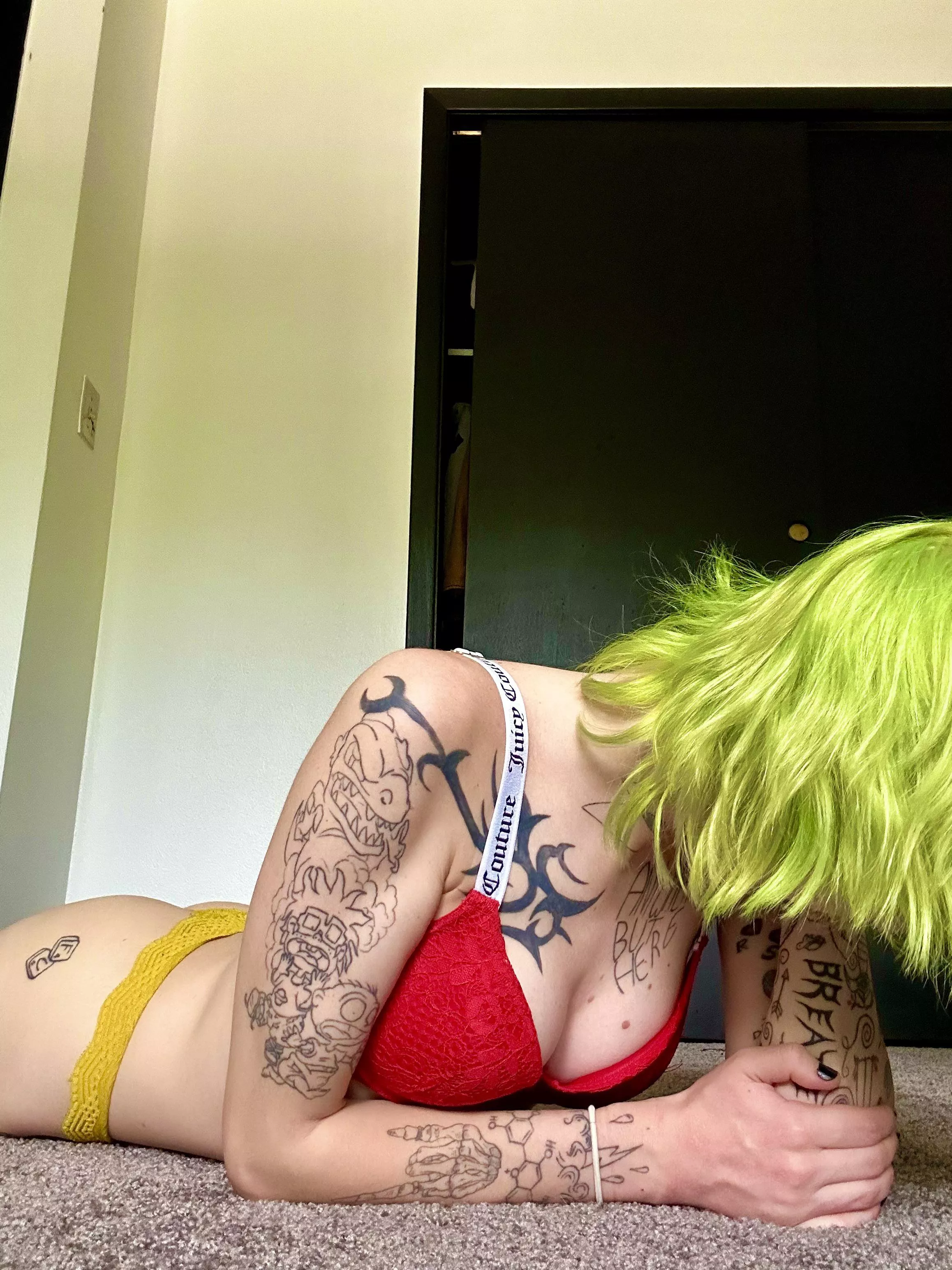 I need someone to show me that my attitude is unacceptable 😌