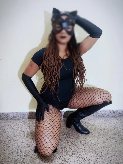 I want you to kiss just my boot.