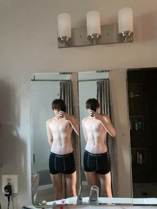 Need a hot boy to talk to (18M Versa) Snap: William_add