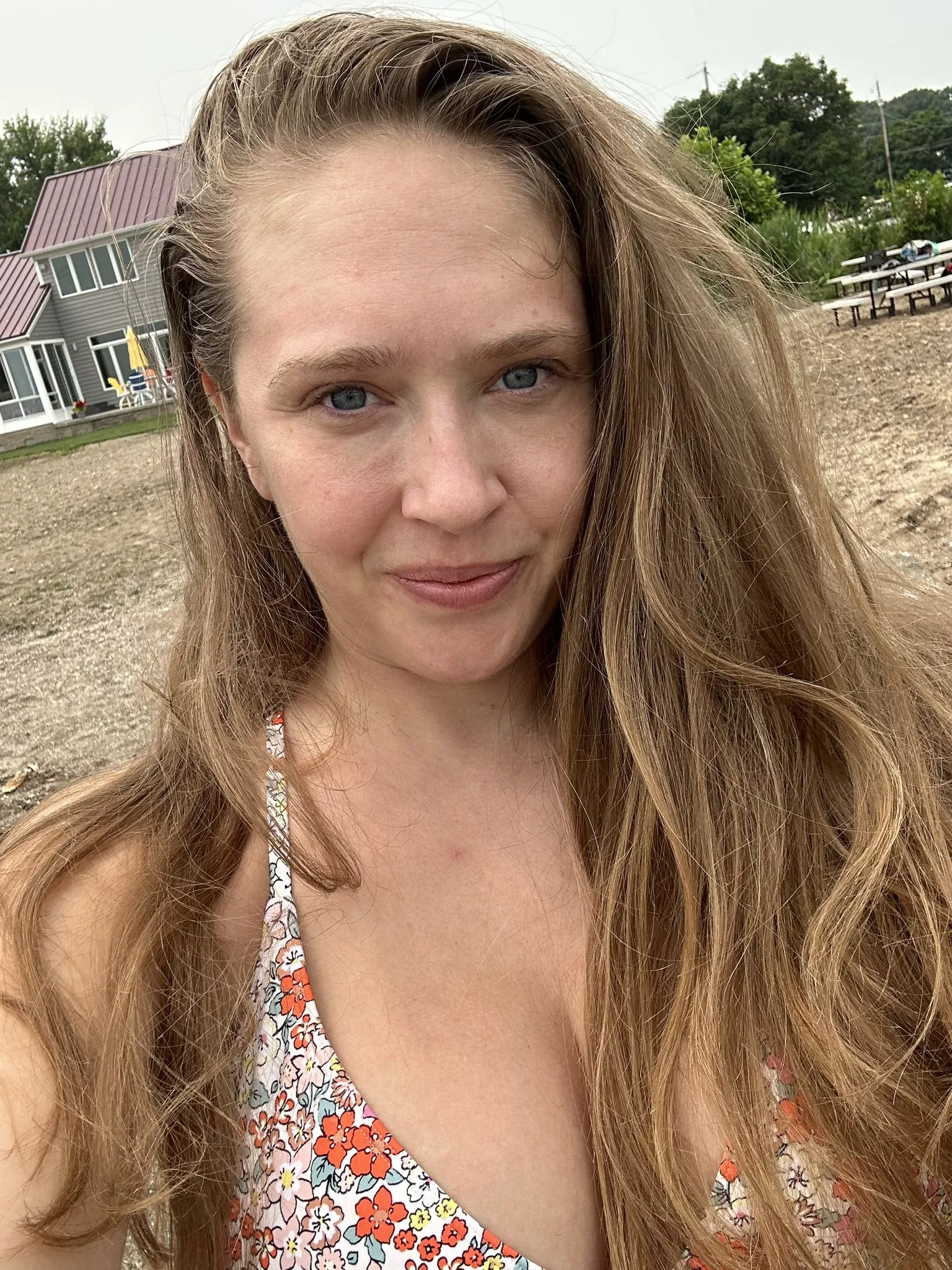 She looks more beautiful without make-up