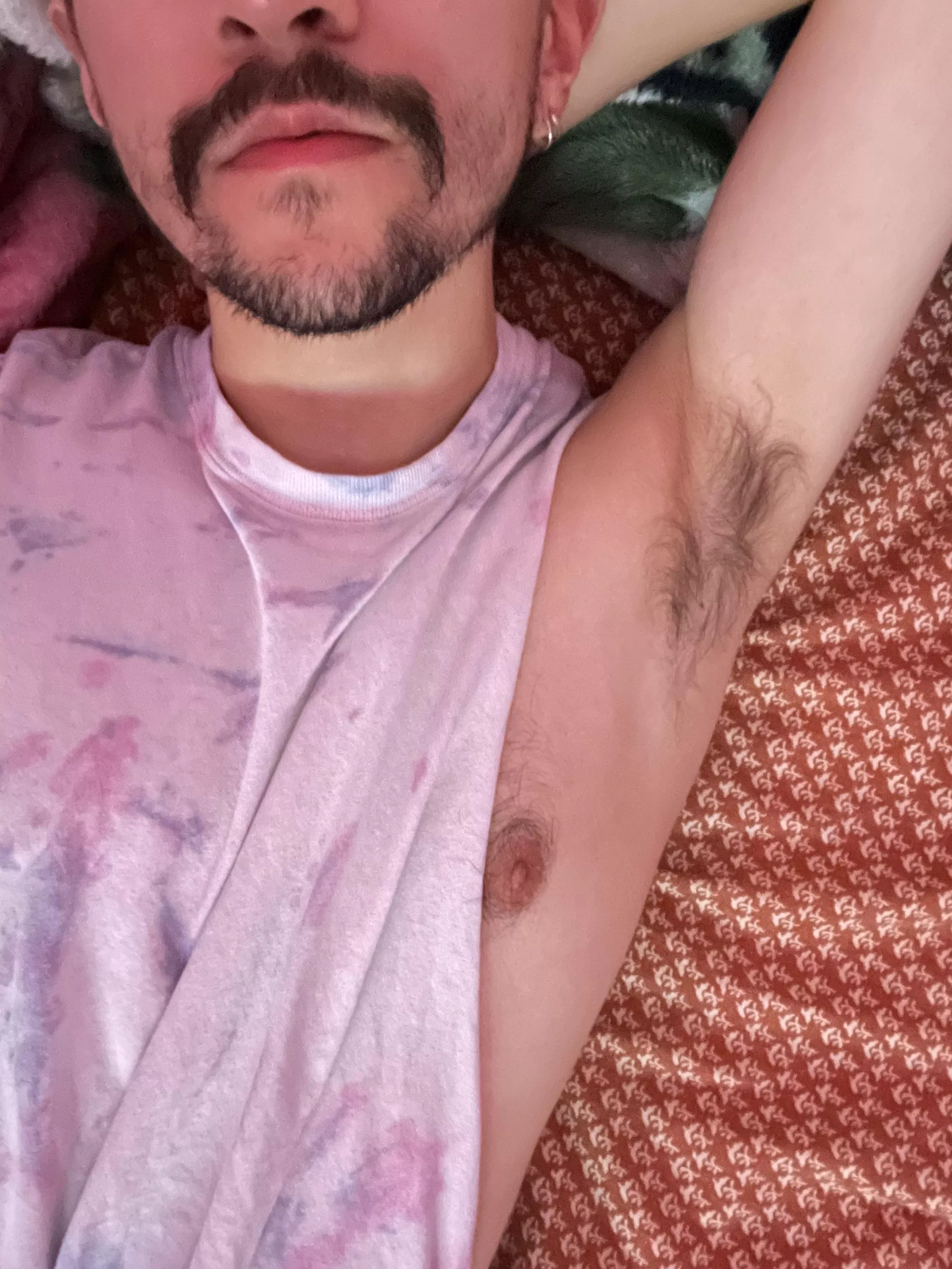 Took a walk, now my pits are musky