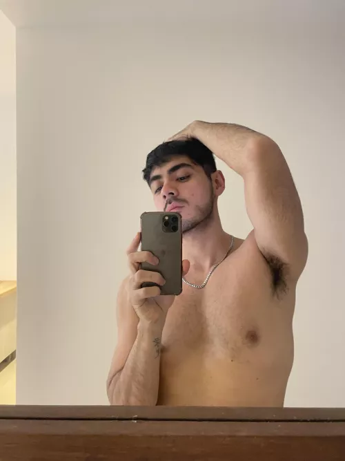 Would you like suck my armpits!?