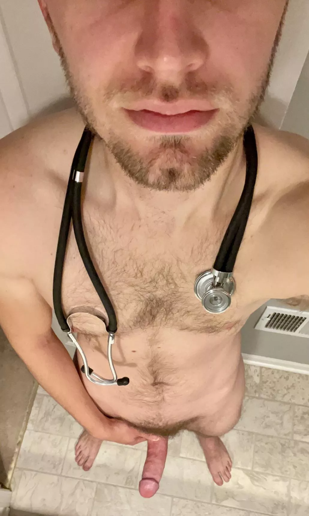 Would you suck your doctors cock? 😏