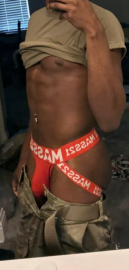 23M In need of a top