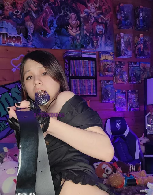 Can you train a Japanese x Chinese cosplayer?