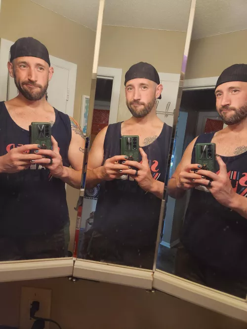 Happy Monday beautiful. You matter.