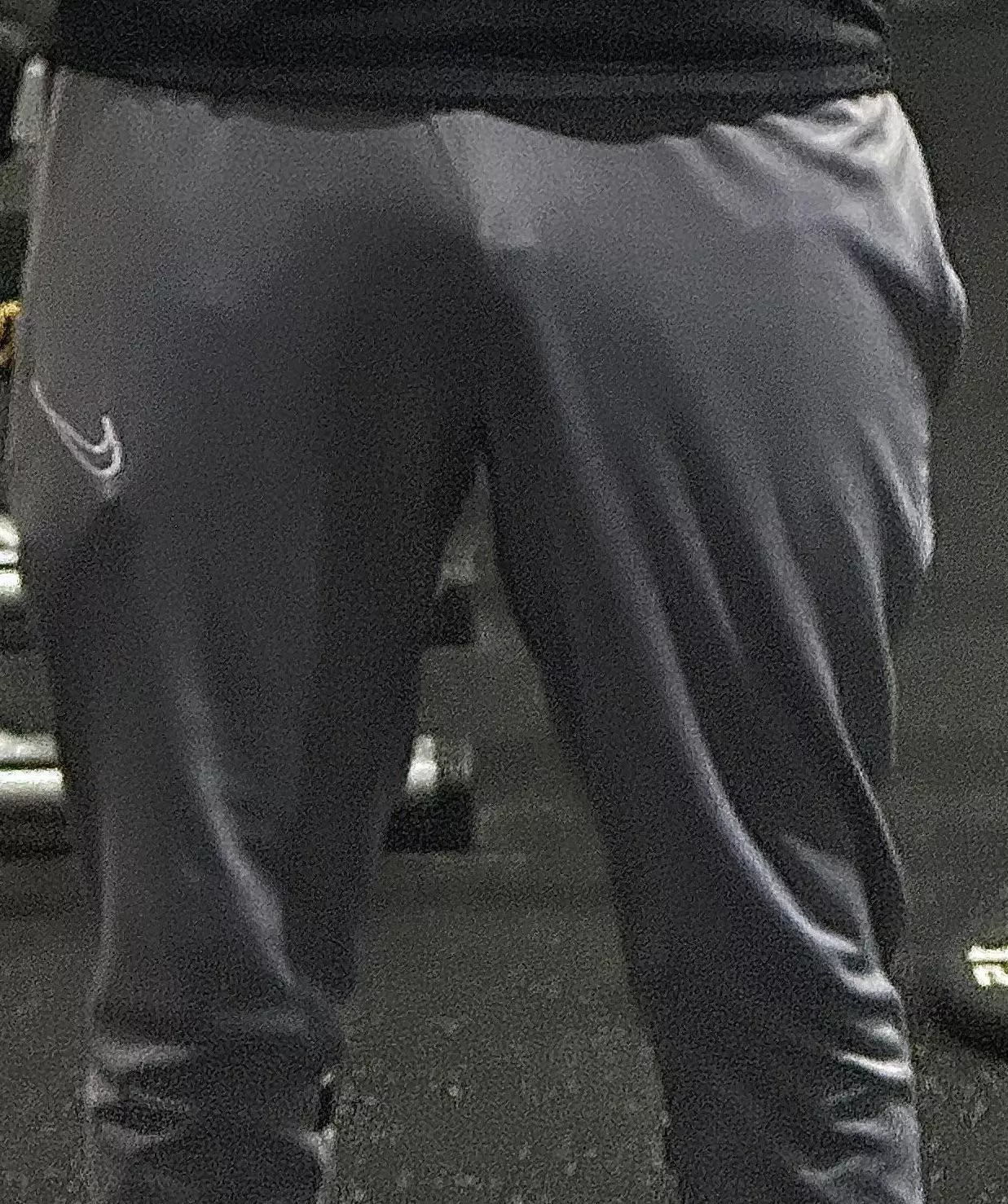 no wonder I was getting so many LOOKS at the gym, first timer here show me some love.