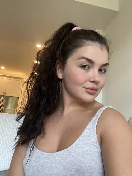 Pony tail and my pokies want to say hi!