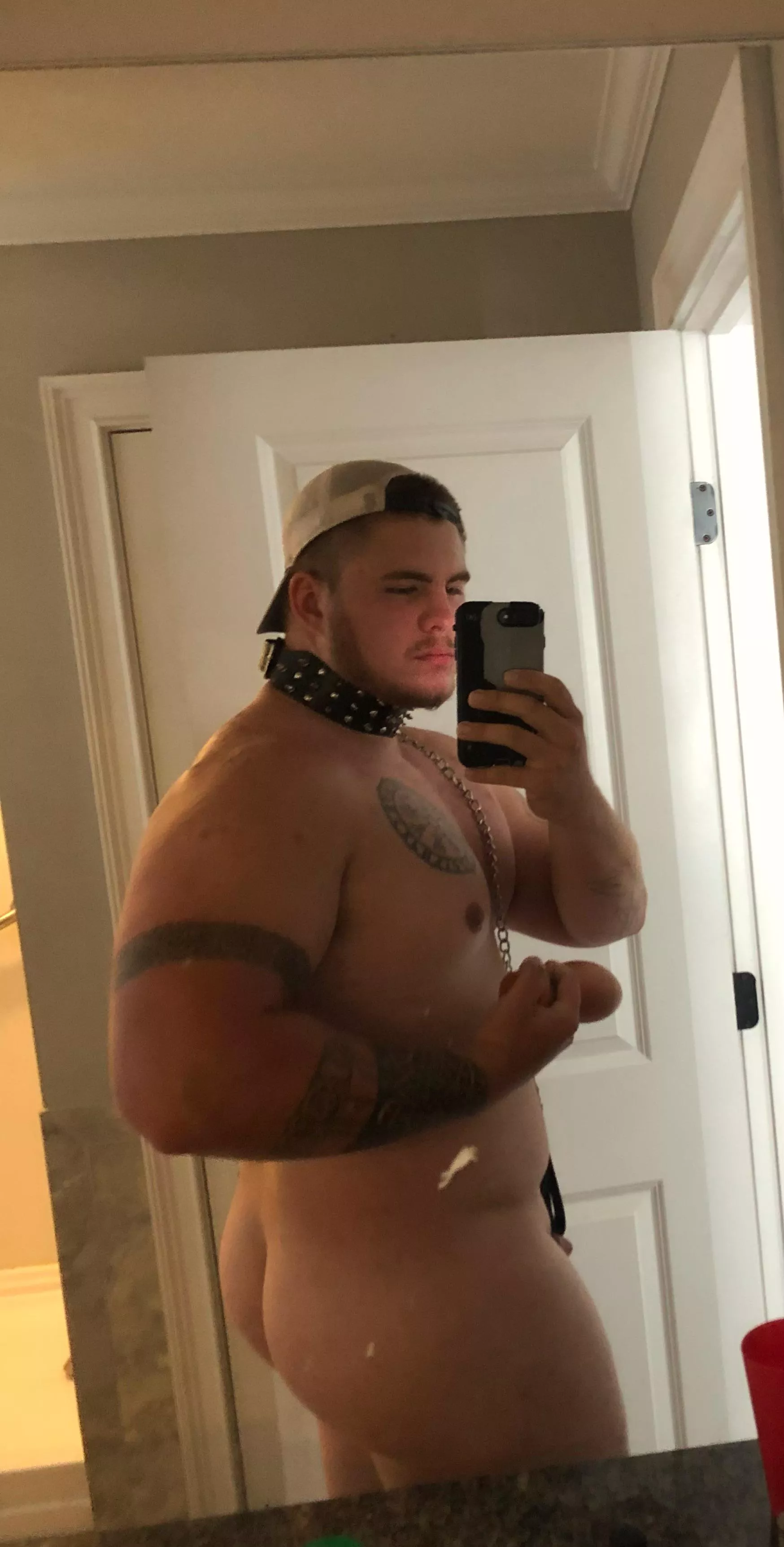 Any love for 6’4 300 lb power bottom?!