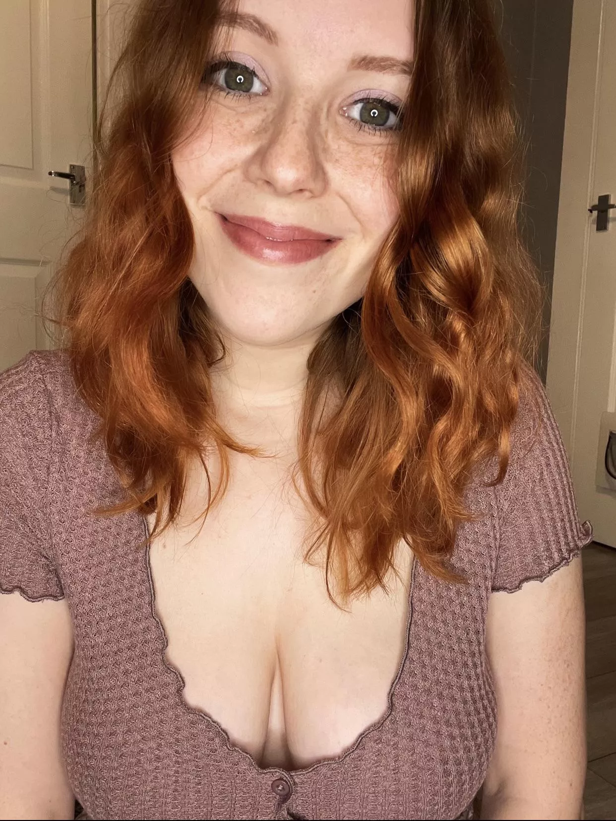 Do you like what I’m wearing? 💕