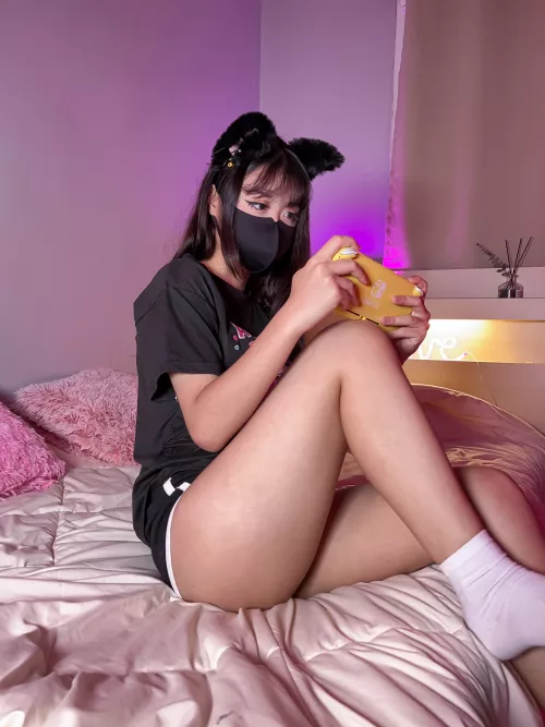 hi everybodyyy i hope my style is sexy enough to post here <3