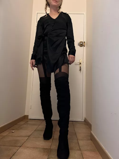 How do you feel about an all black outfit
