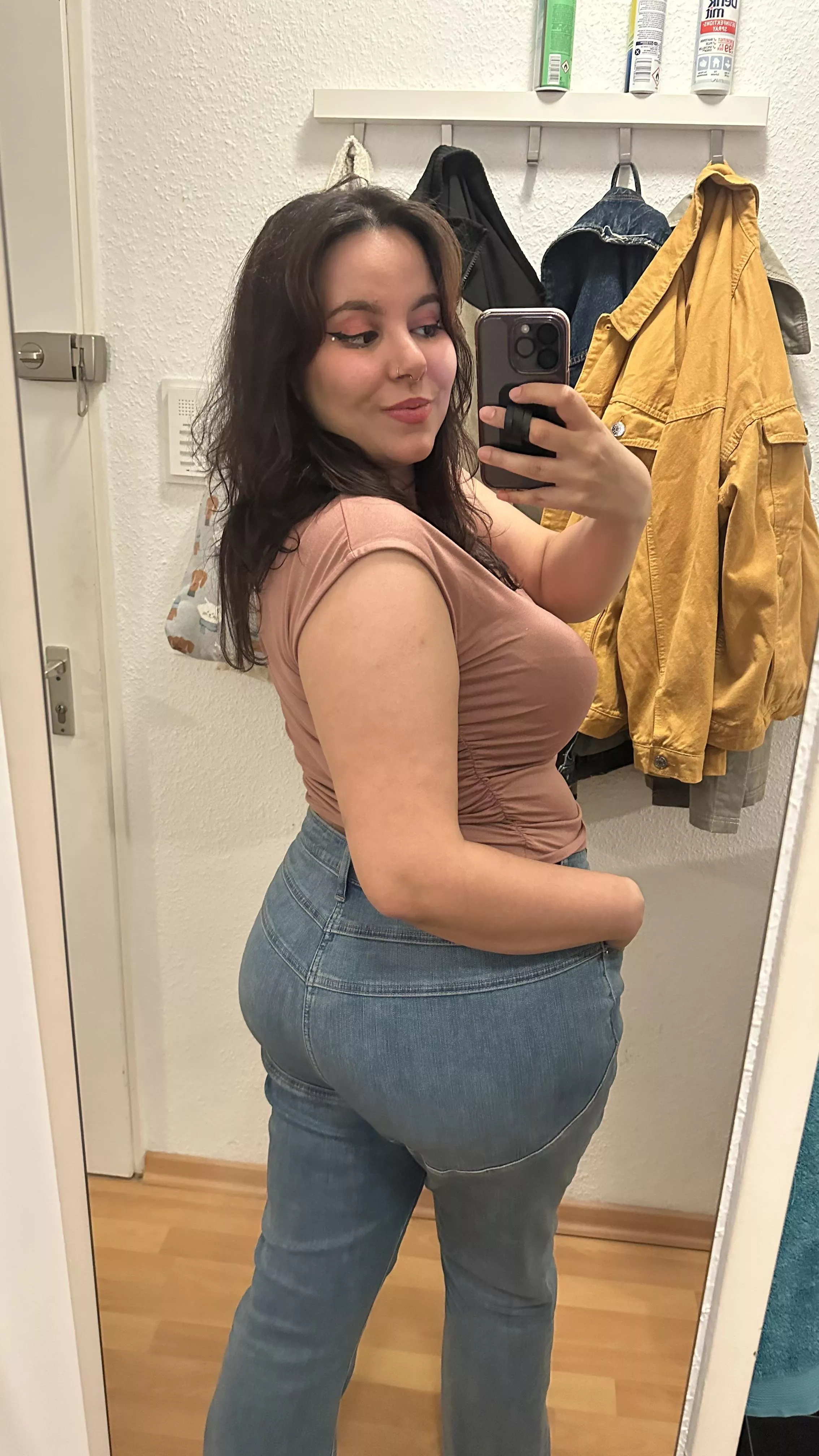 i love these jeans on me! [f]