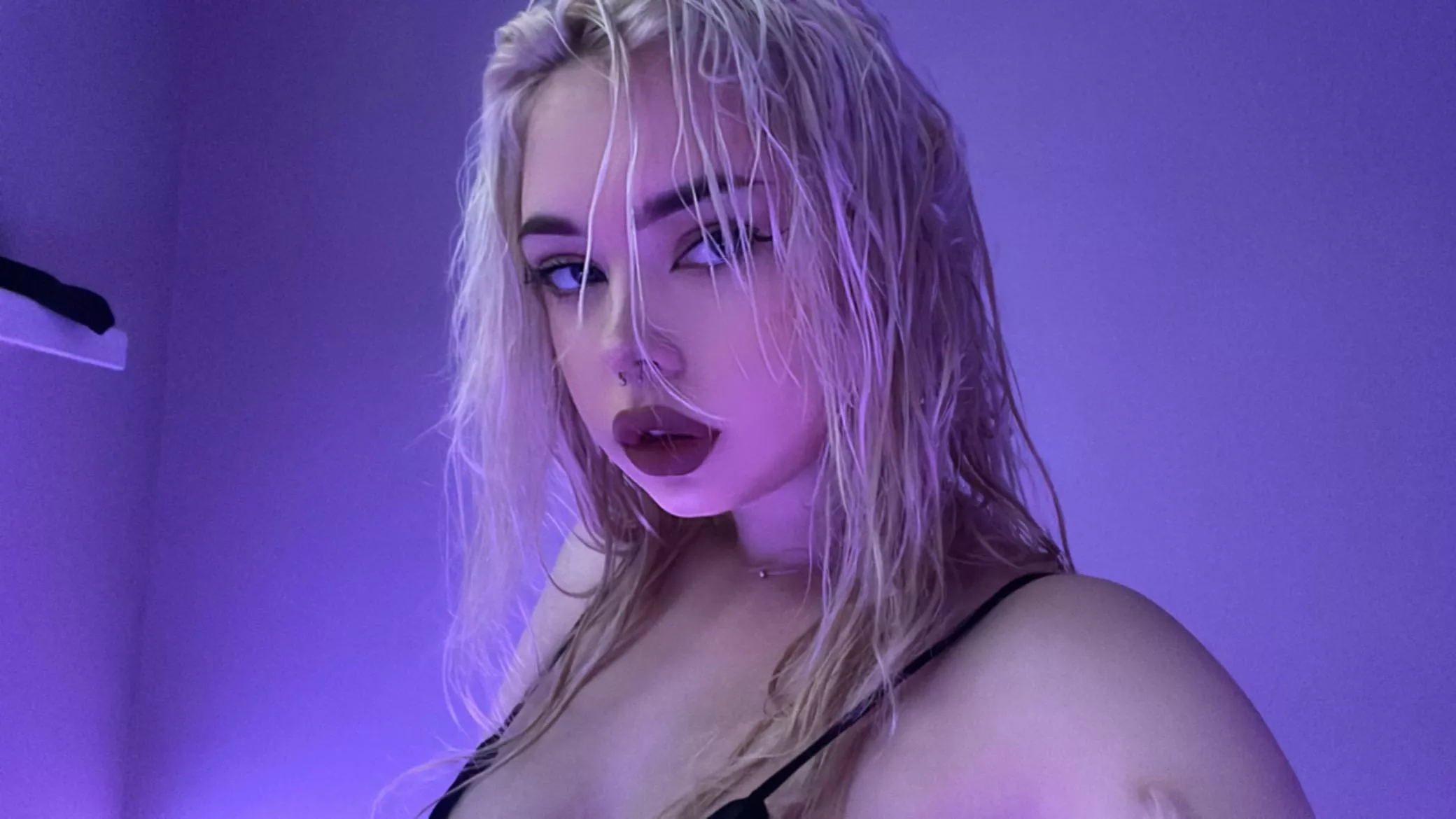 I'm a little wet blonde