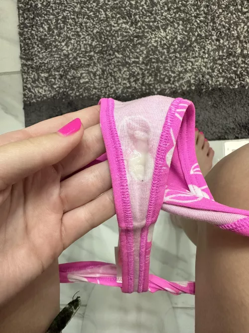 Today is my birthday, want some of my icing?🍦