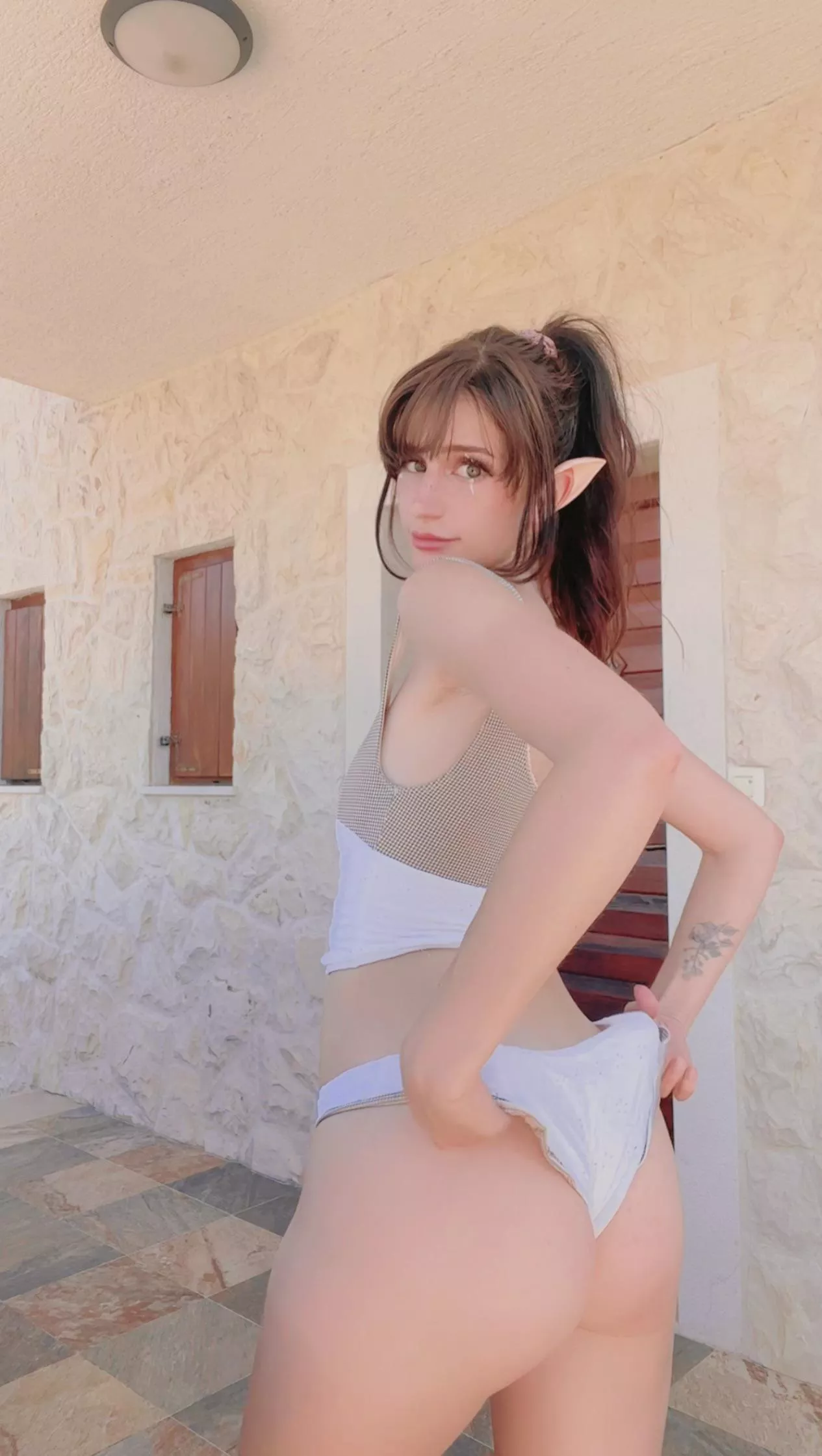 wyd if I look at u like this… elf girl by Ami Inu