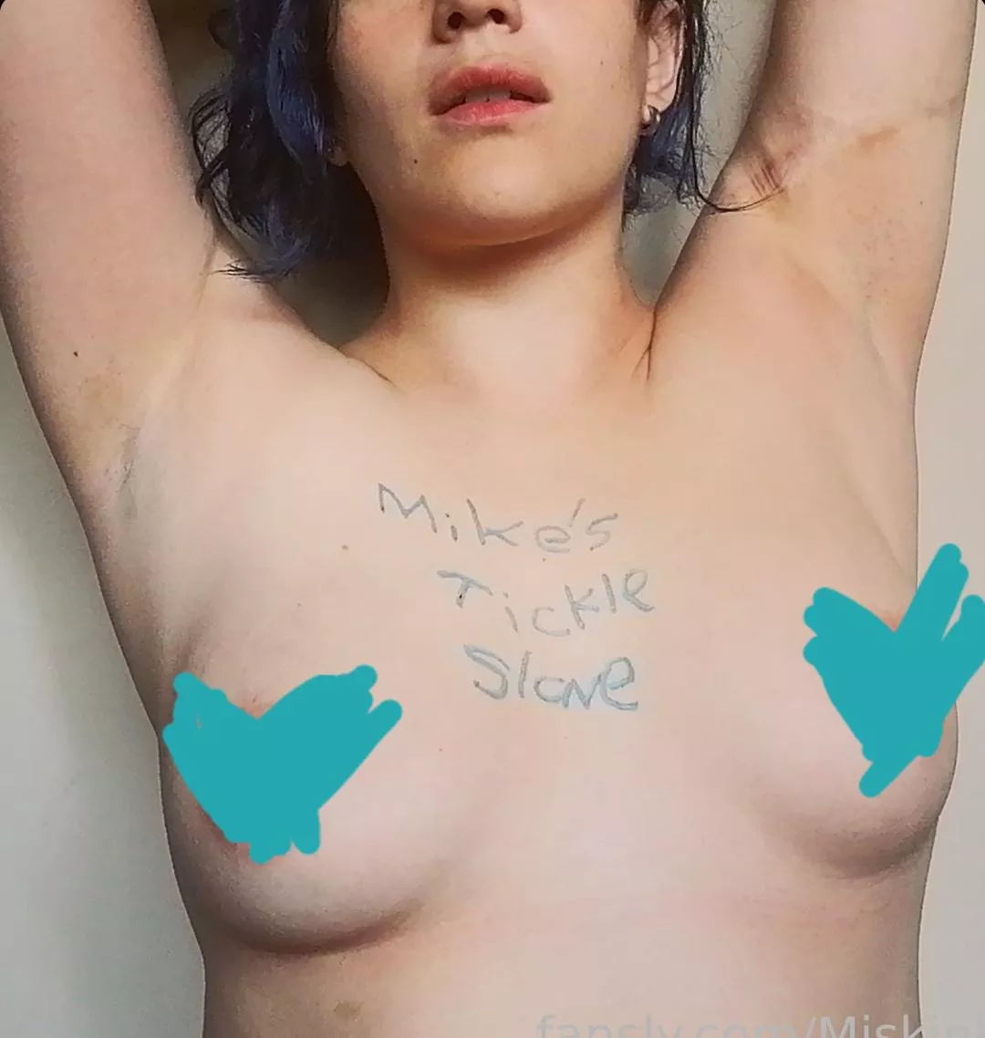 An example of the type of custom fansigns I offer subscribers 💕