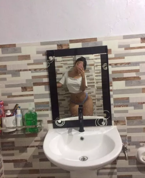 anyone like Filipina? [F]