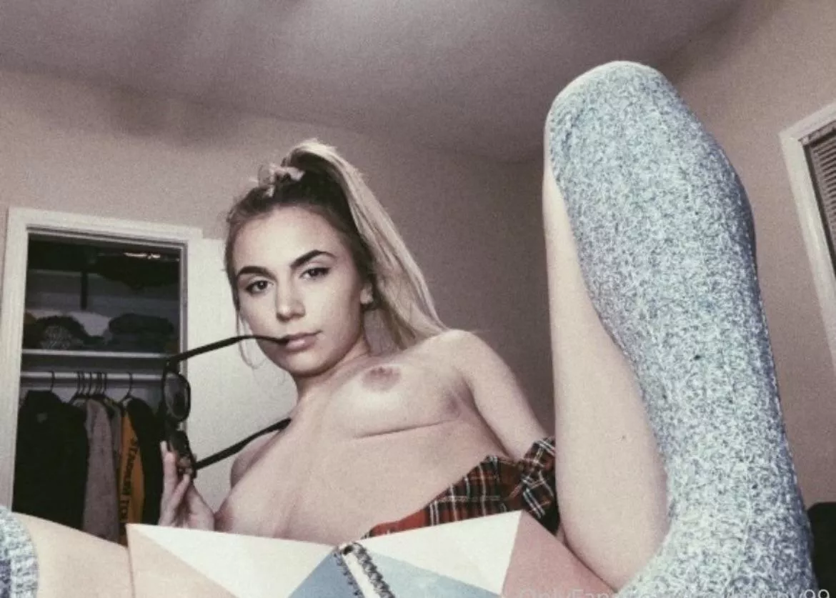 Could we fuck in this outfit ?