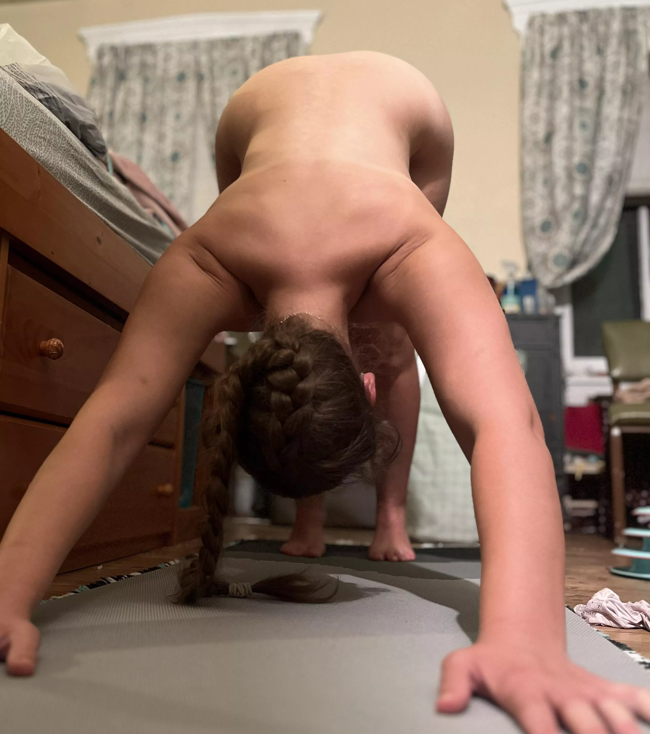 downward dog 😋 love some late night yoga