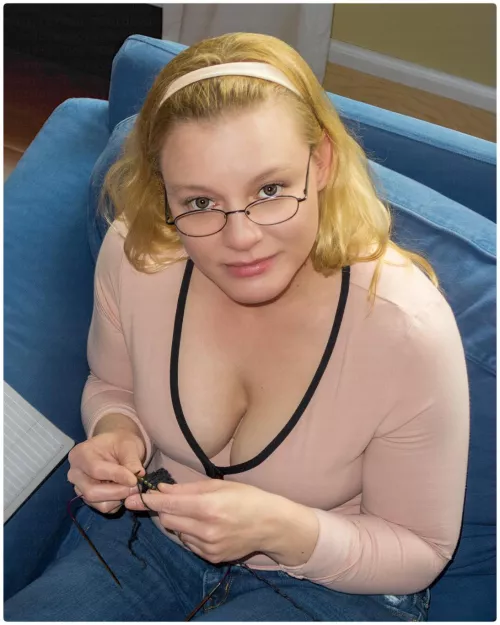 I'm just sitting here, minding my own business and... click!