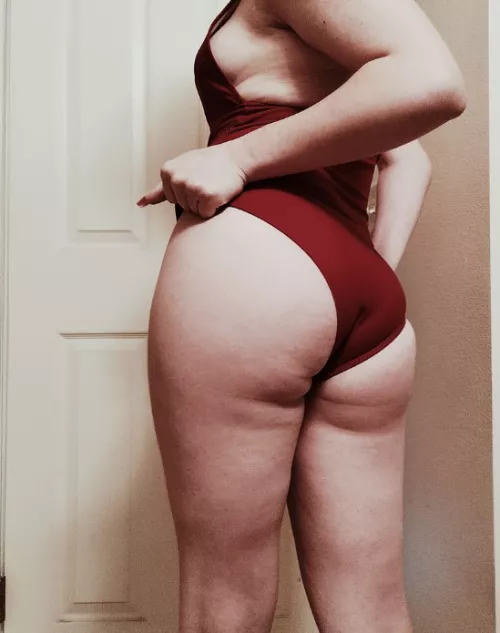 Is this suit too cheeky? 🙈