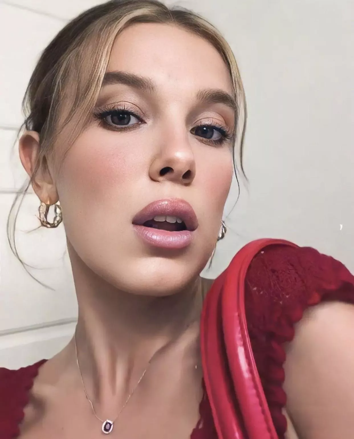 It’s unreal how hard Millie Bobby Brown makes me.