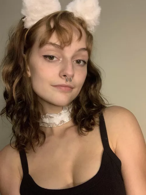 just got my first pair of cat ears ! ≽^•⩊•^≼