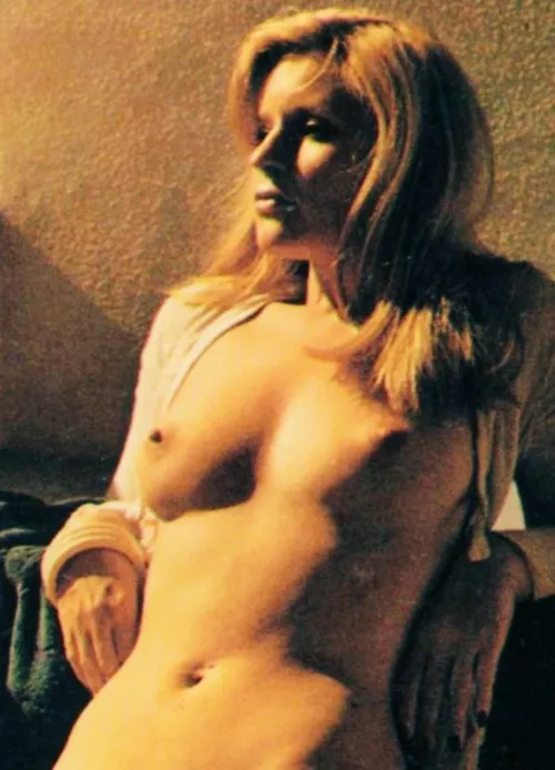 Mary Millington 🧡