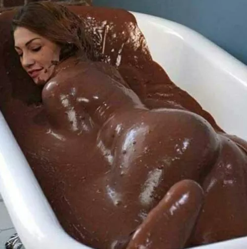 Sexy tasty chocolate bath