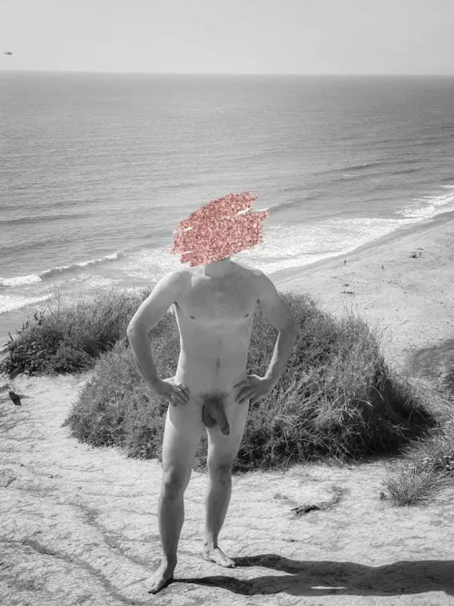 Sneaky nude at the beach