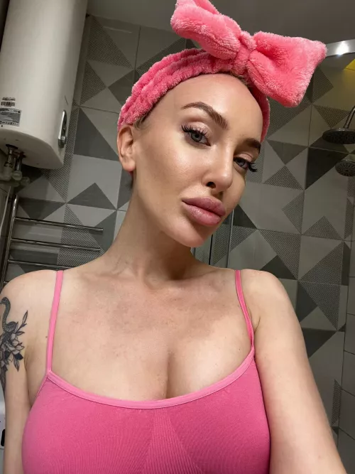 Wanna join me in paradise?