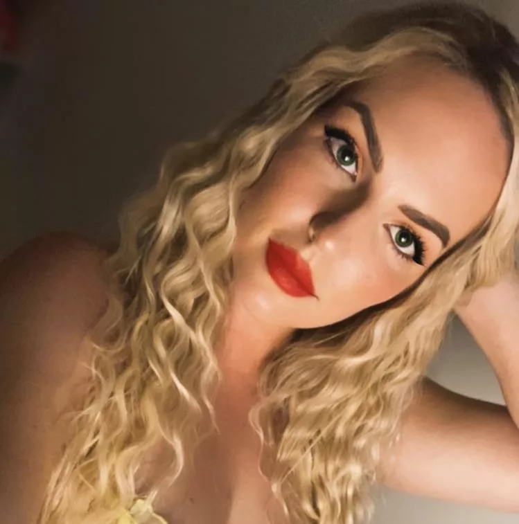 32f enjoying the last month of summer!