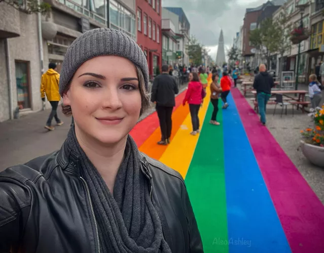 A Femboy in Reykjavik 🇮🇸 Still looking femme in my natural mode is my new favorite 😁