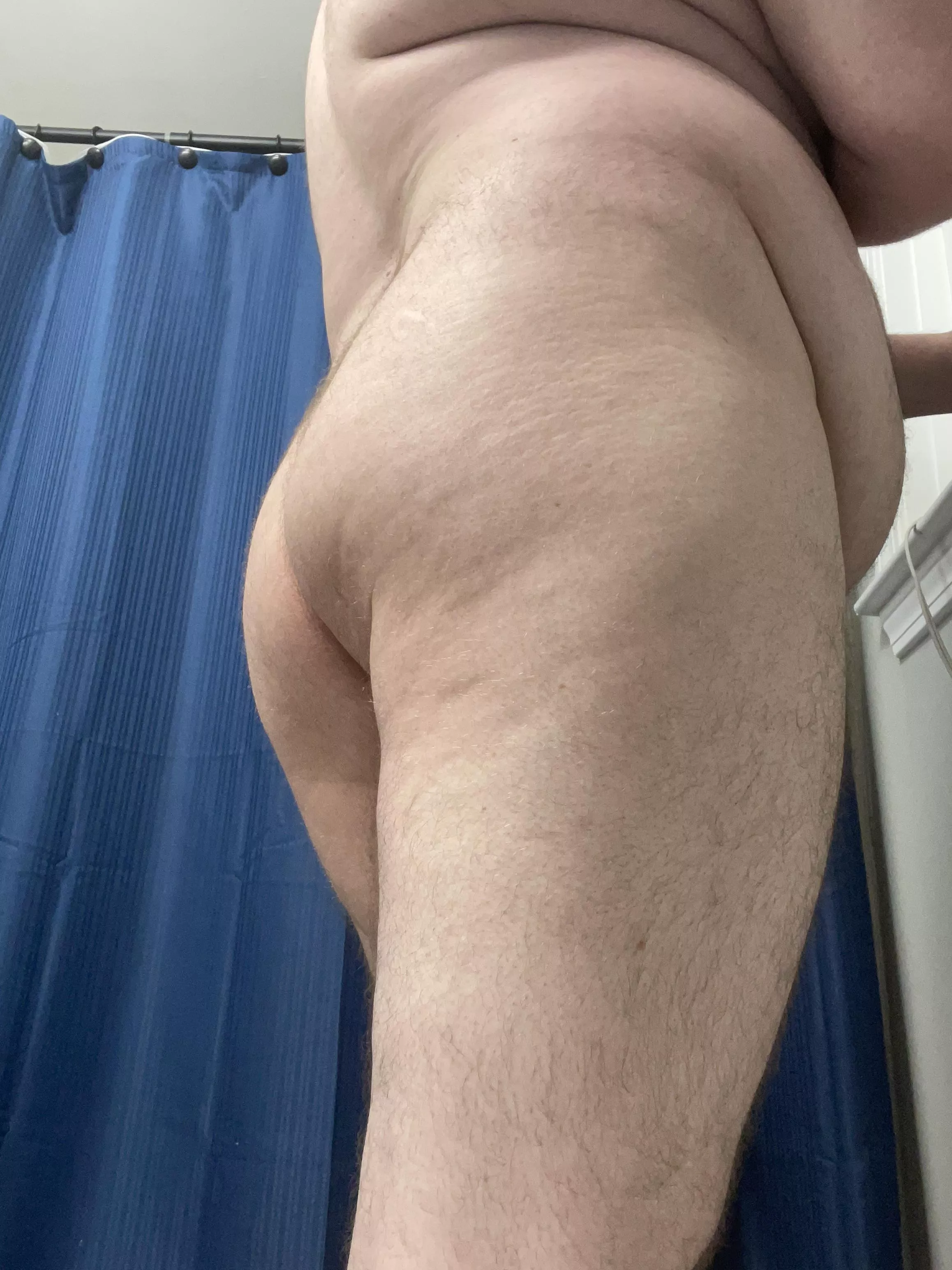 Come play with me while I take a shower