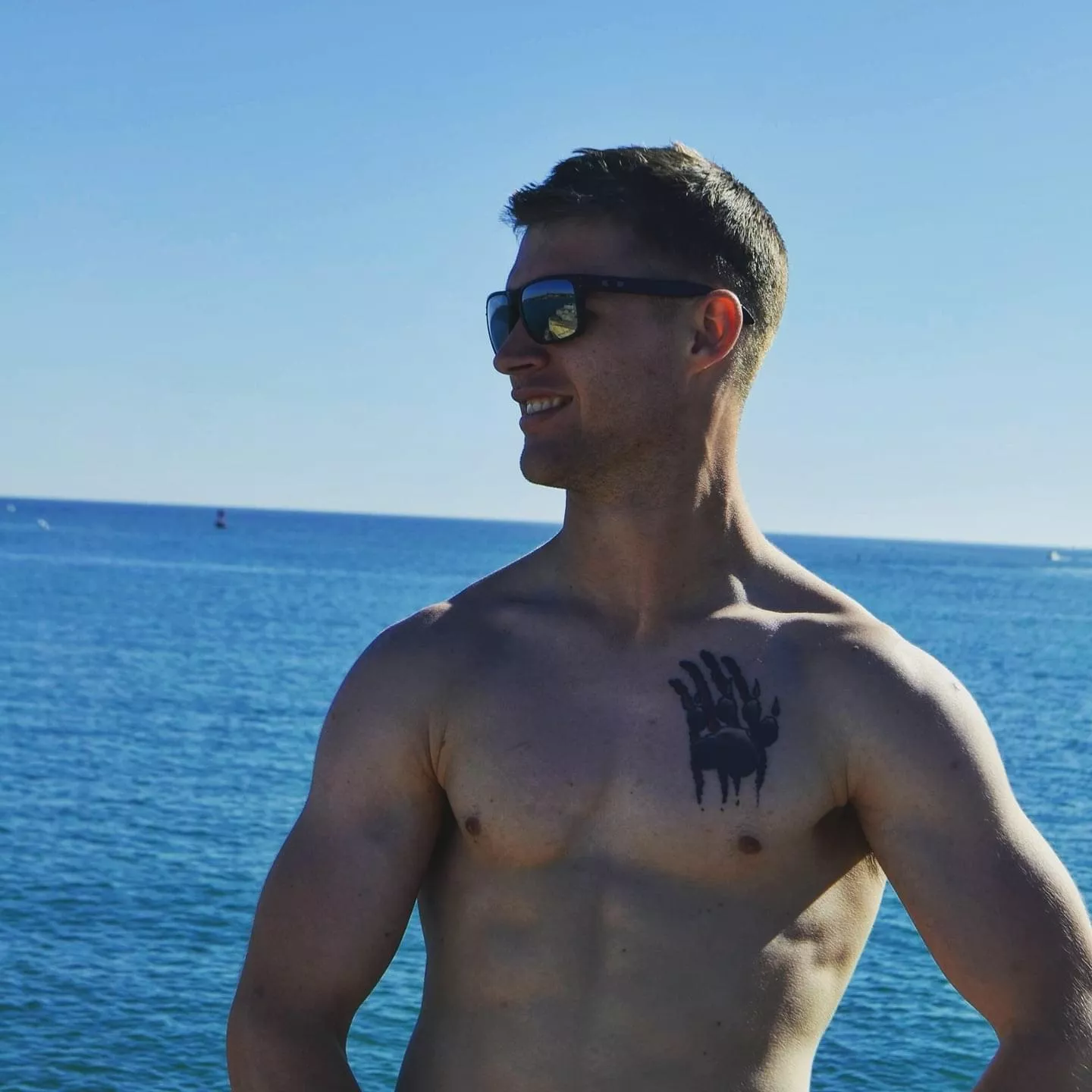 I was told nudity was “optional” 😜