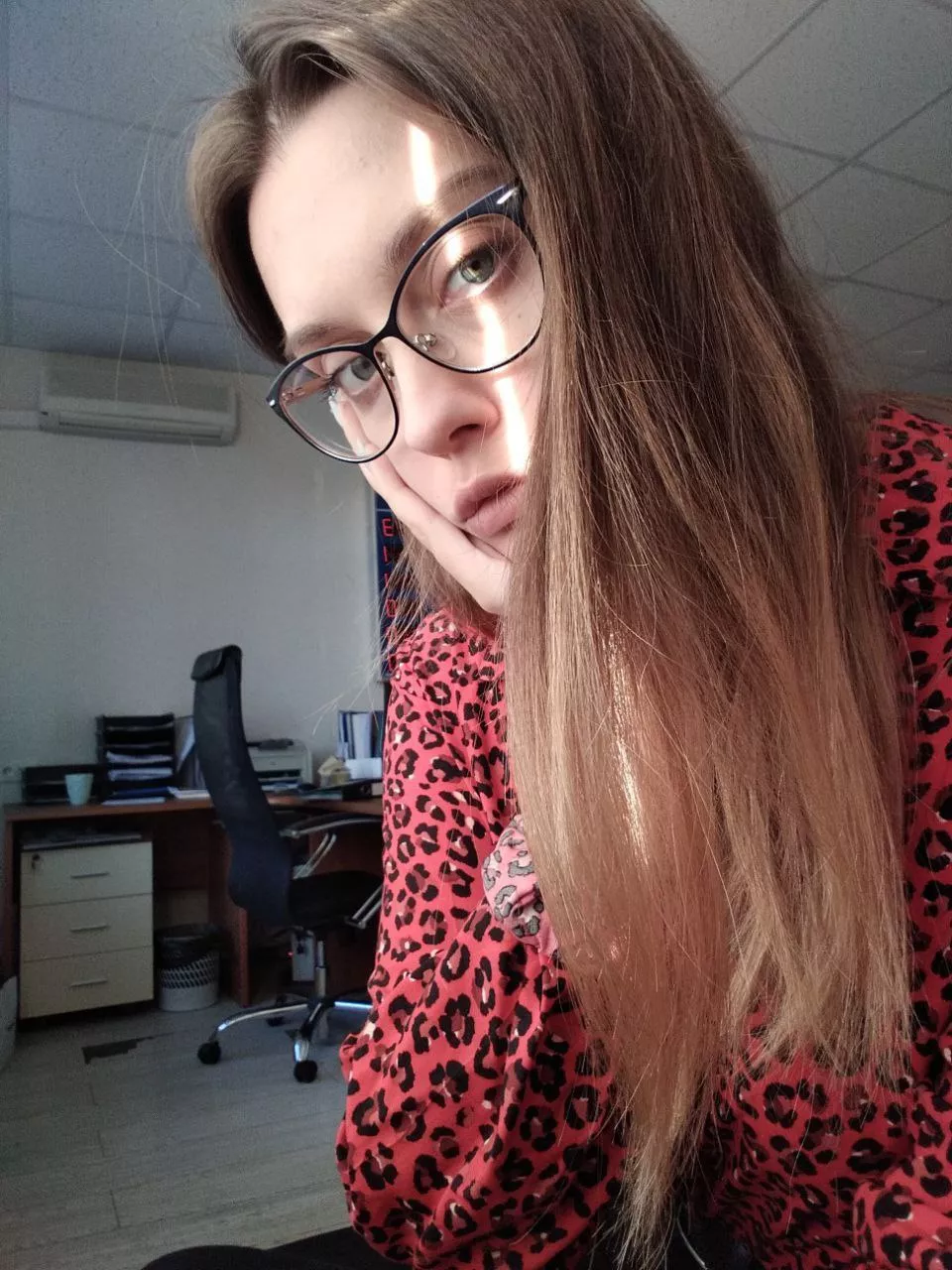 I'm bored at the office