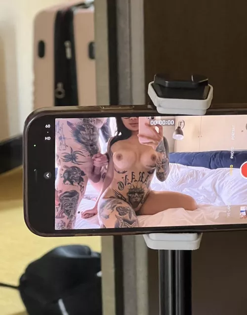 let’s make a sex tape 😘