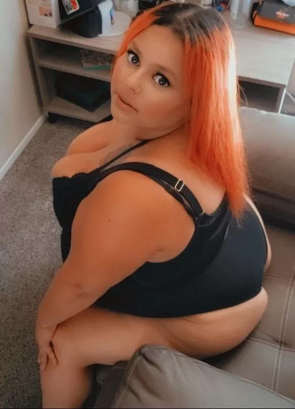 Where do your eyes go first?