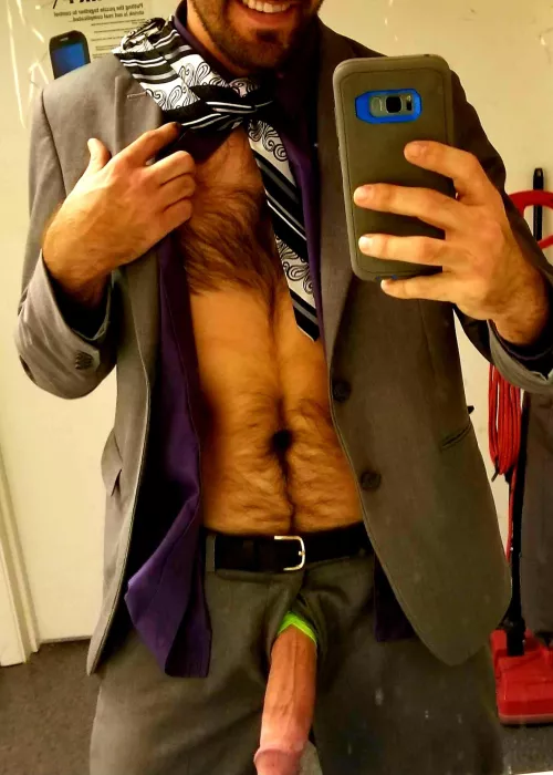 [35] Daddy is feeling a bit wild..... Care to help out?!