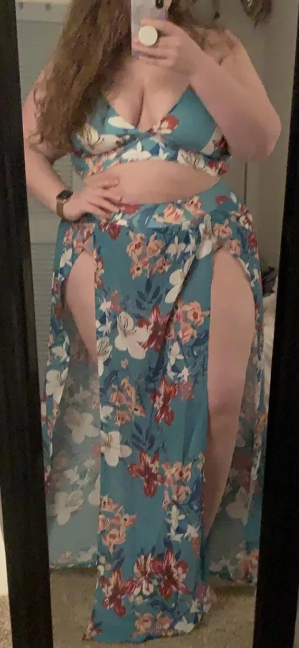 Does this show off my curves well enough?