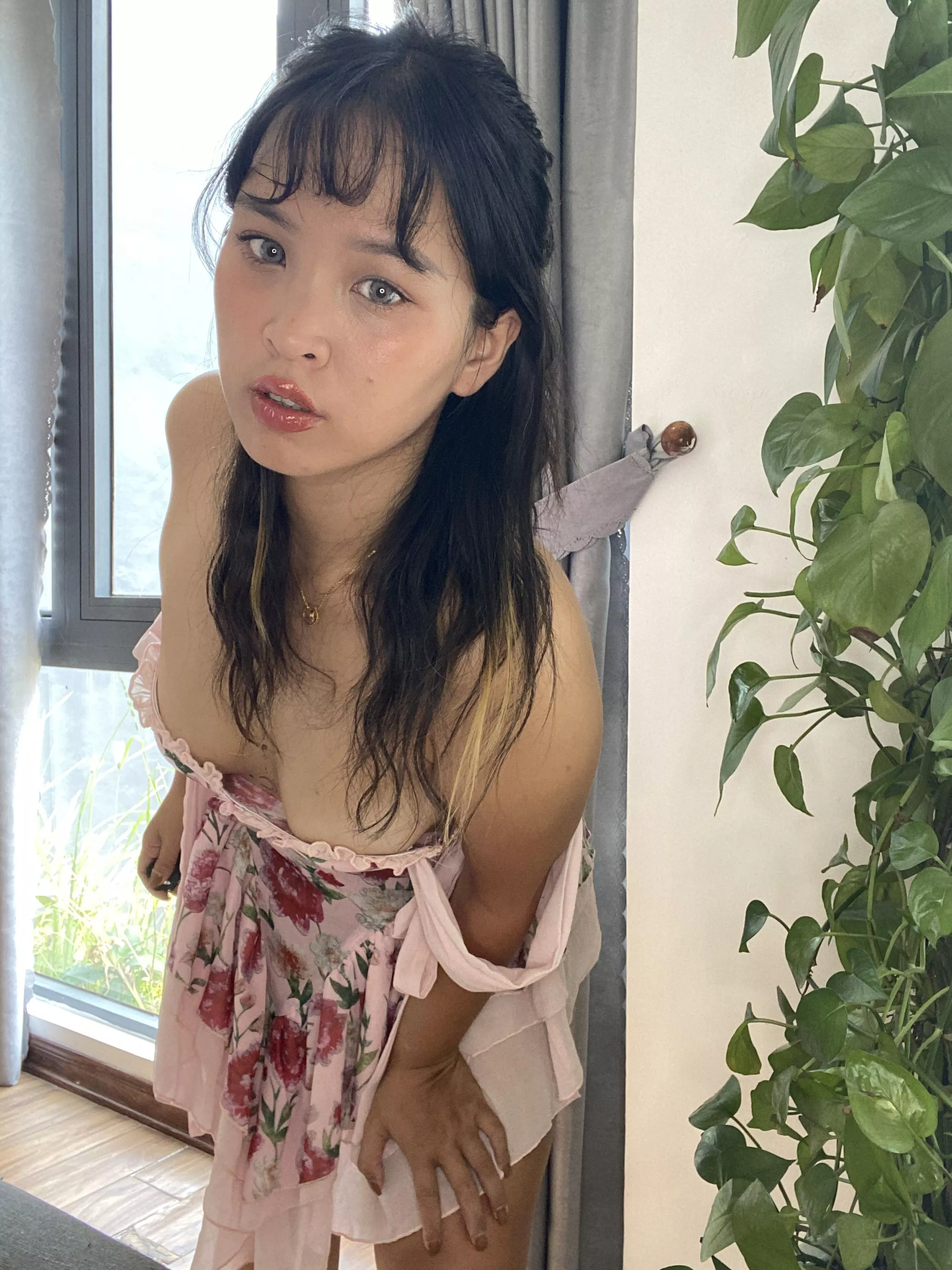 Everyone likes a little tease before the prize!