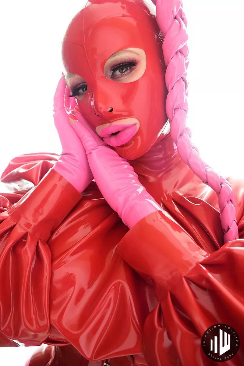 Fetish Barbie doll 🩷❤️ I’m in love with this look!