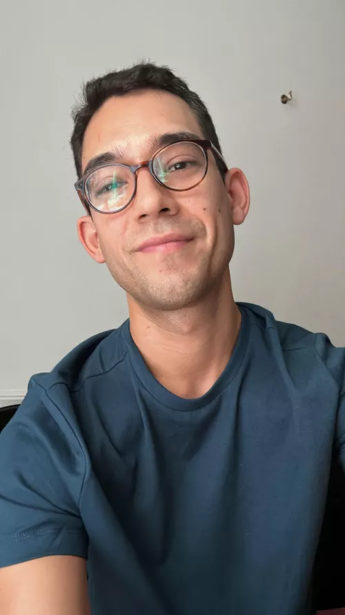 Happy Friday! Chicago. 34.