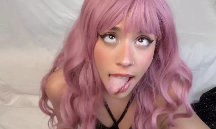 I woke up so cock hungry