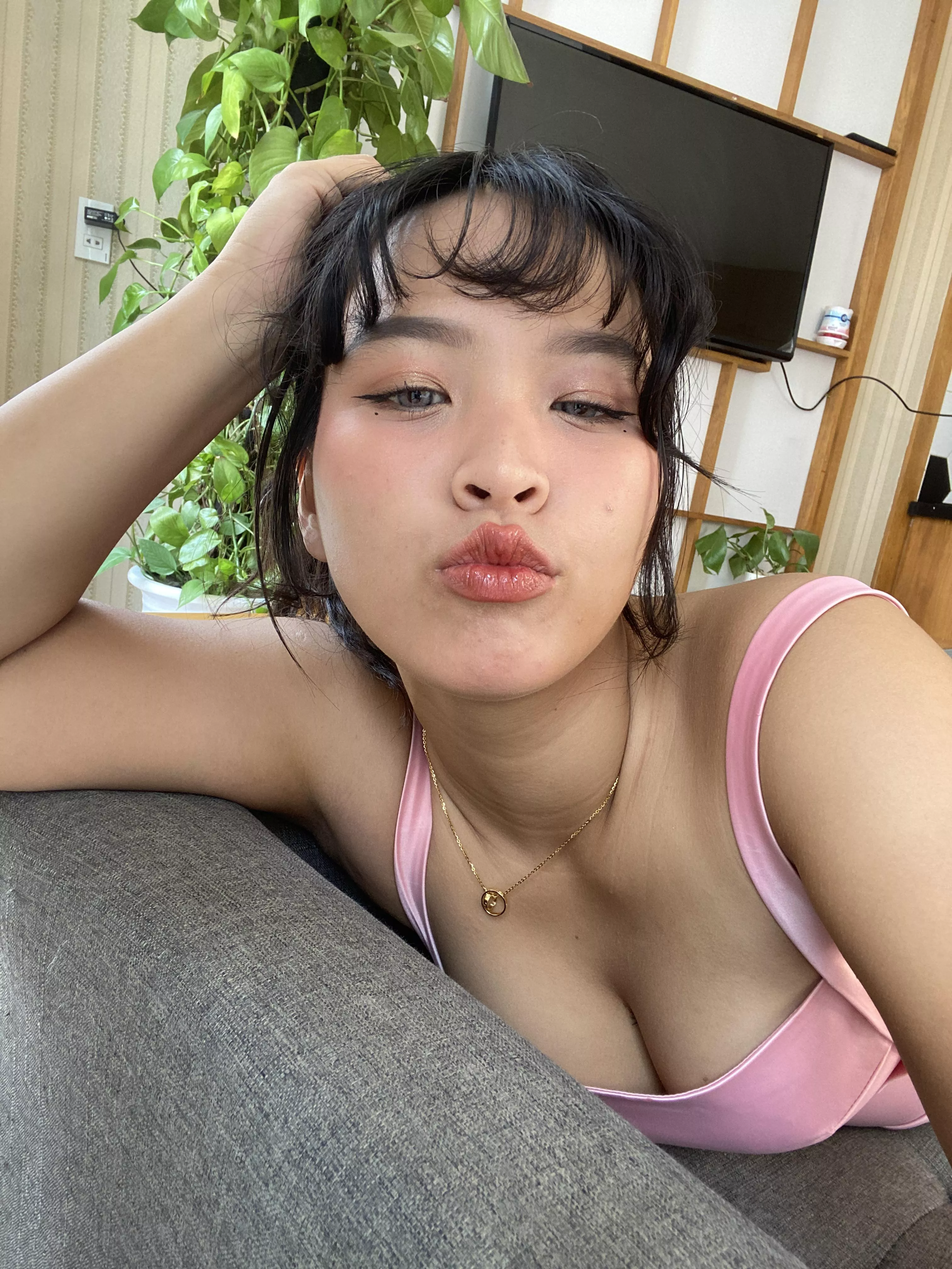 It's morning in Asia! soooo good morning!