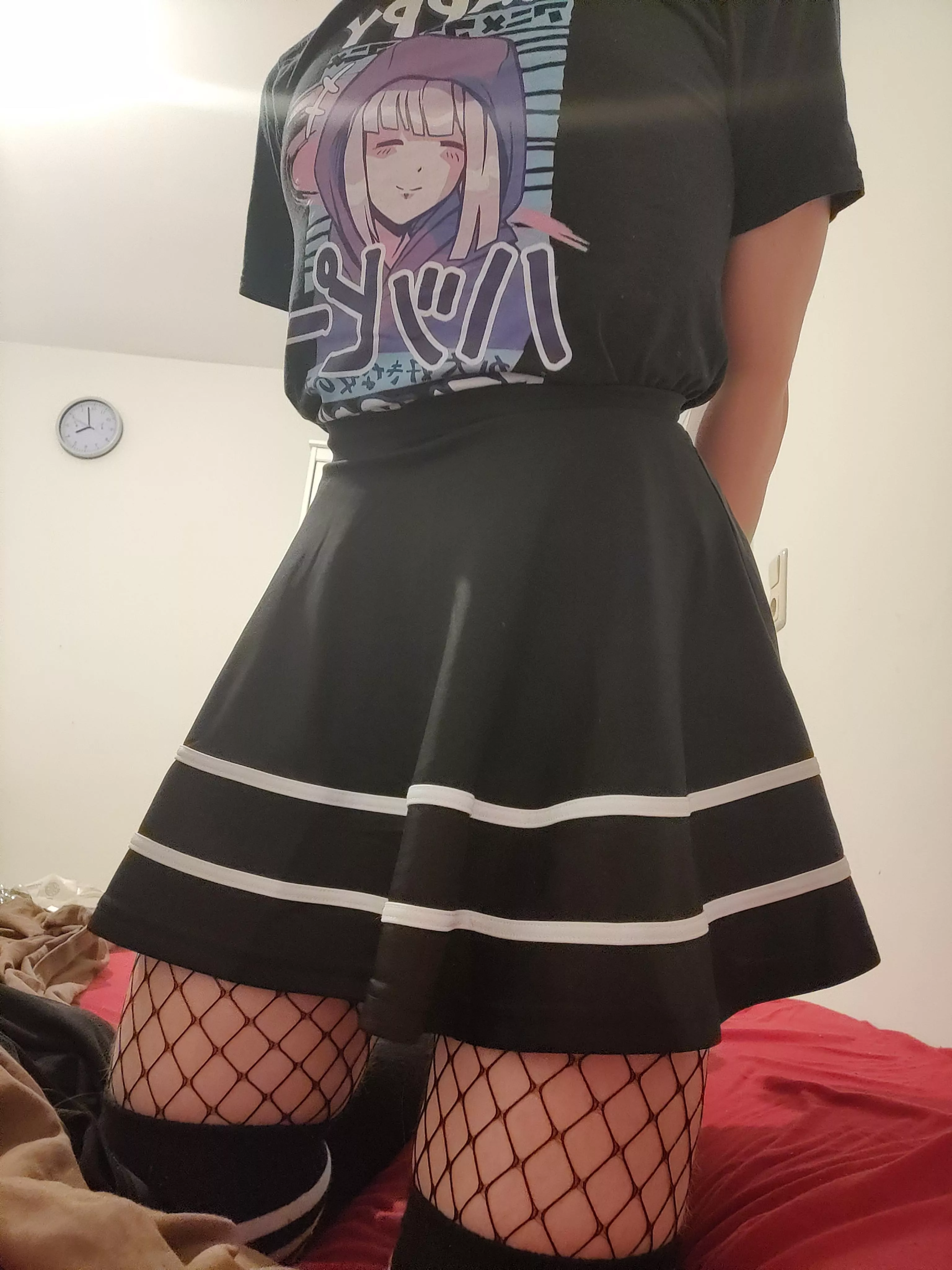 Just a reddit femboy :>