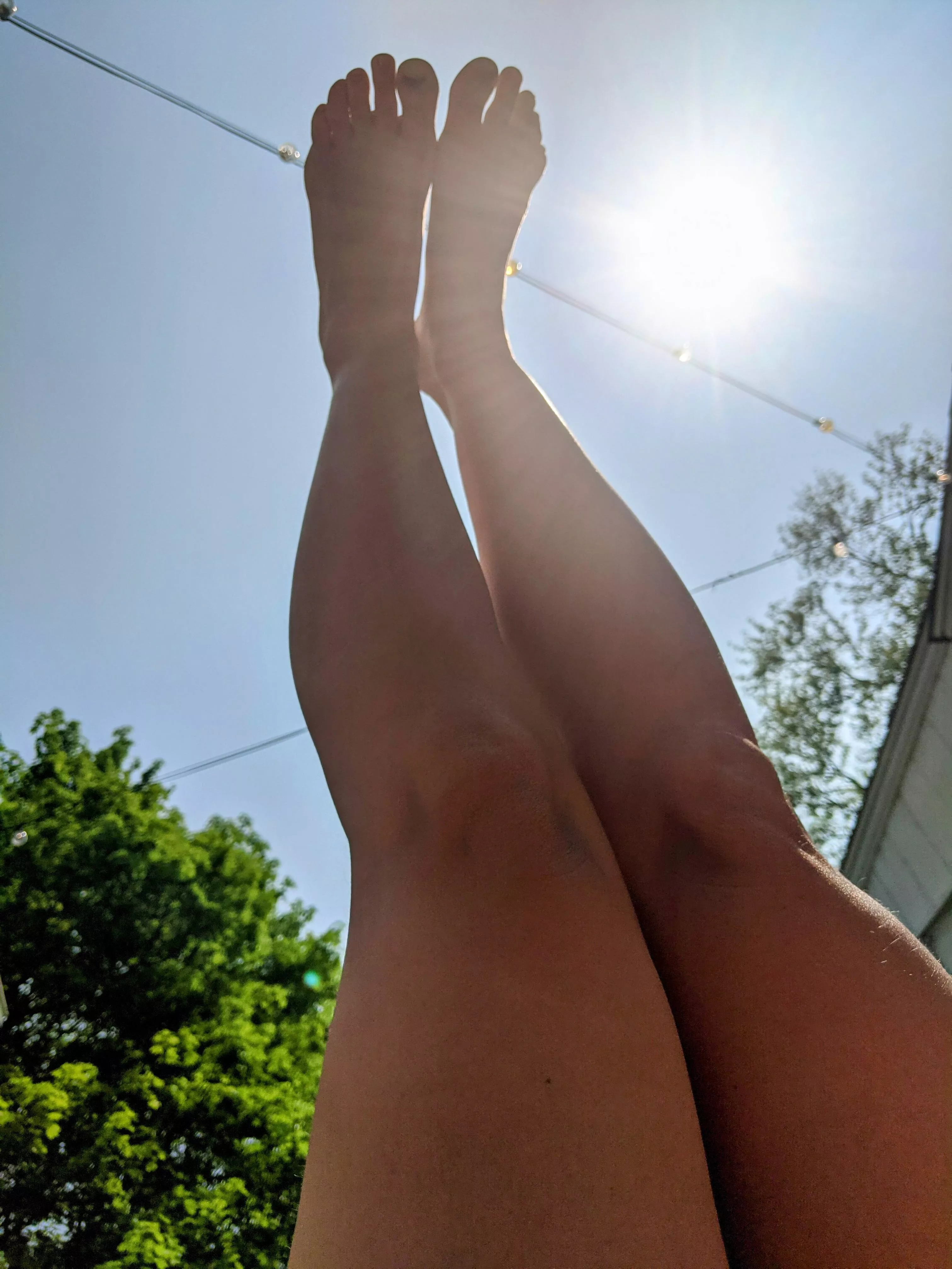 Legs up.