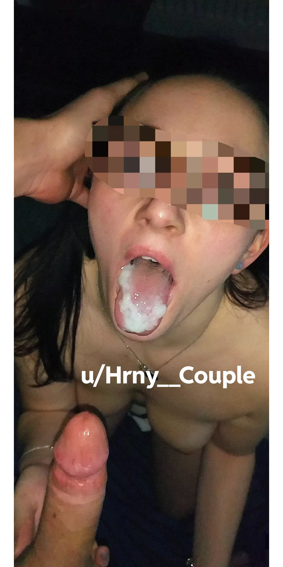 Loving a thick load on my tongue 😋🤭